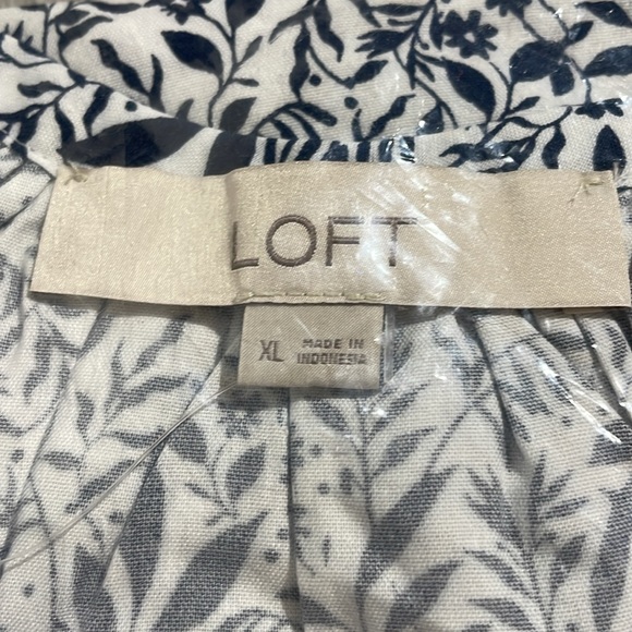 LOFT | Scoop Neck Blouse | XL - Picture 7 of 7